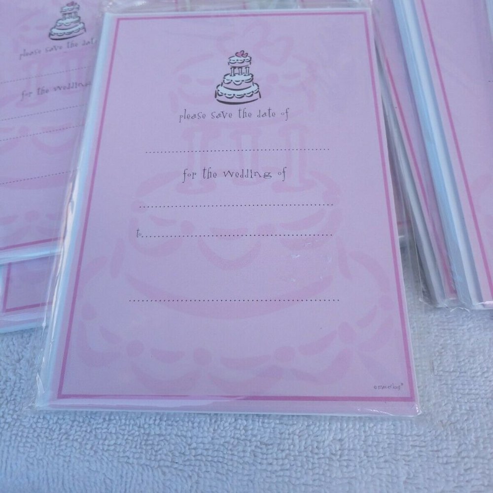 FREE WITH BUNDLE oy buy $5.00 🩷WEDDING INVITATIONS/BRIDAL BRAG BOOK NEW - Picture 2 of 9